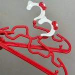 چوب لباسی بچه گانه فانتزی طرح هلوکیتی - Image 2