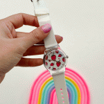 ساعت مچی طرح توتفرنگی