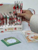 خودکار فانتزی طرح توت فرنگی