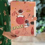 پوشه فولدر دار طرح فضانورد