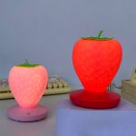 چراغ خواب طرح توت فرنگی