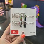 سنجاق نگین دار از برند H&M