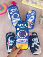 جامدادی سه بعدی طرح فضانورد