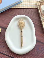 خط چشم ماژیکی آینهدار