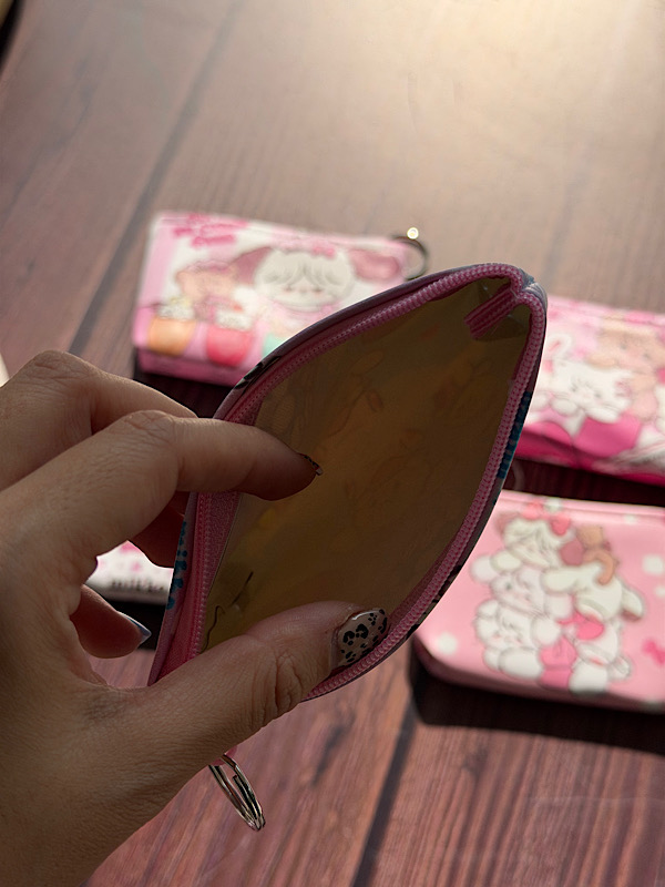 IMG_3190 کیف هندزفری طرح میکو - Image 7